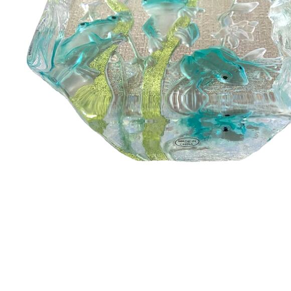 Crystal Glass Paperweight Cut Etched Design Frogs And Flowers Underwater Scene - Picture 7 of 16